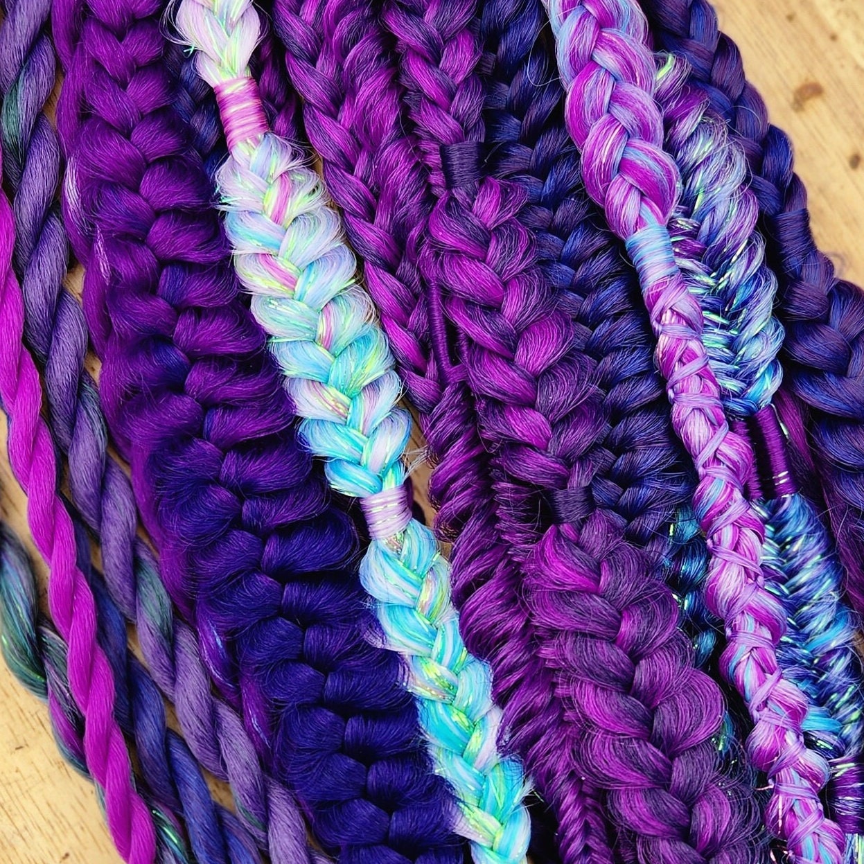 Braids accent set of 4 mixed puffy, fishtail, box, mixed braids