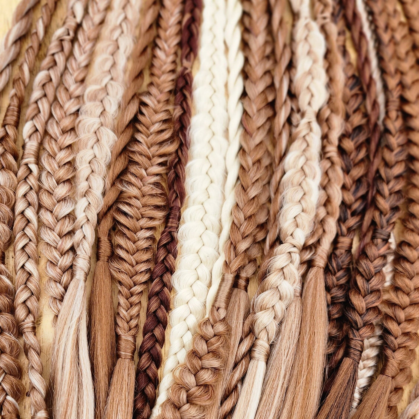 Braids accent set of 4 mixed puffy, fishtail, box, mixed braids